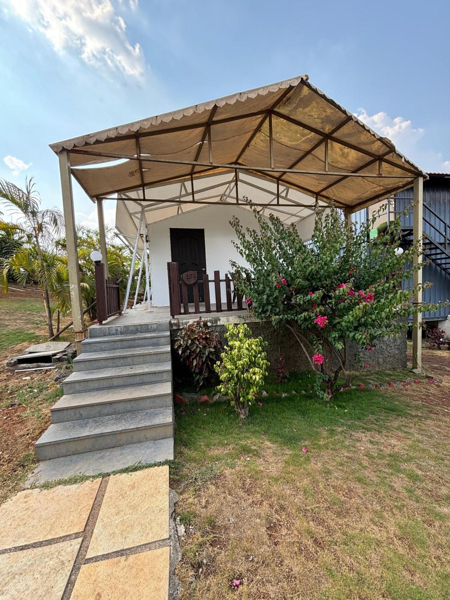 The Canvas Resort In Lonavla 外观 照片