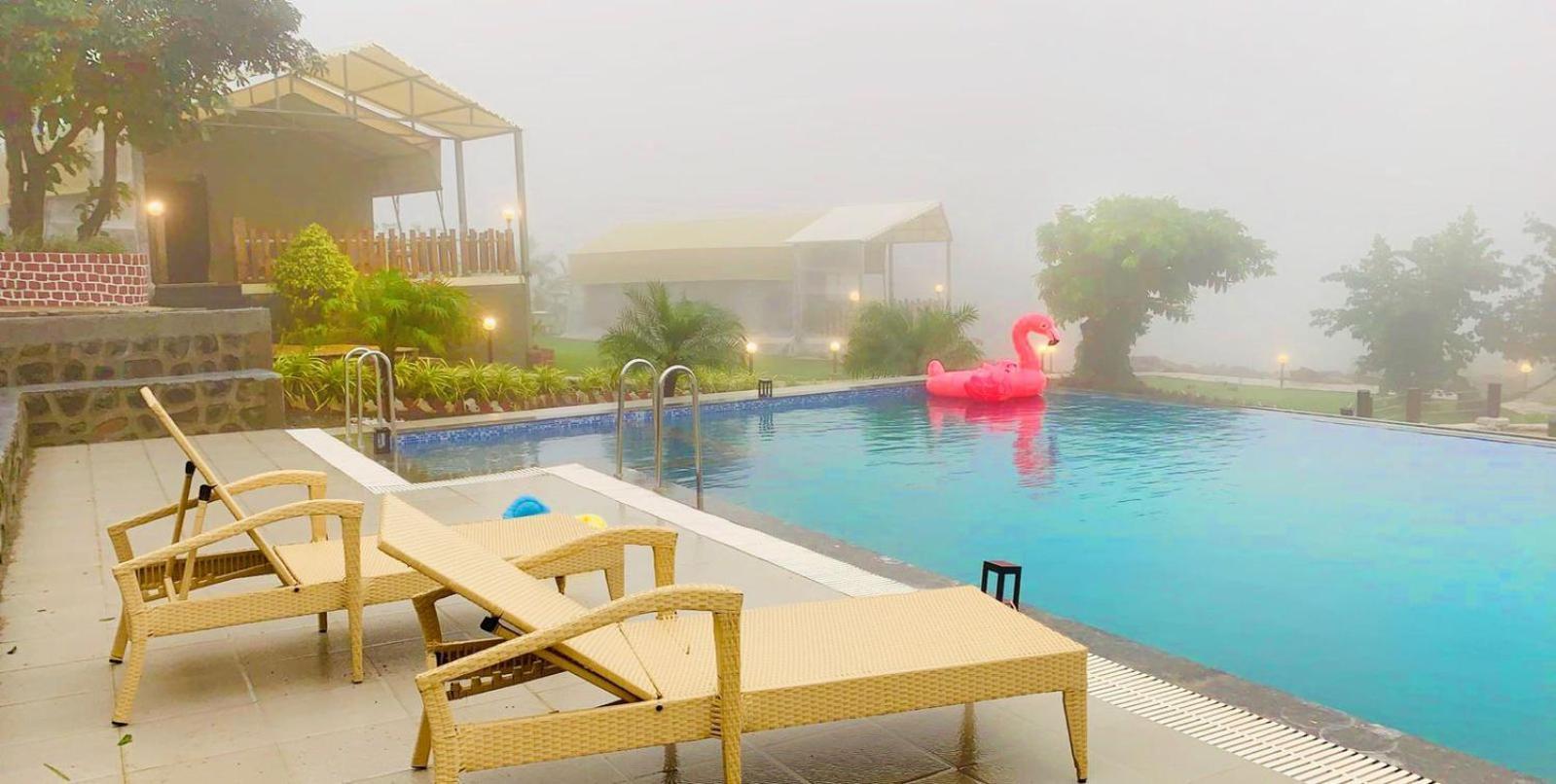 The Canvas Resort In Lonavla 外观 照片