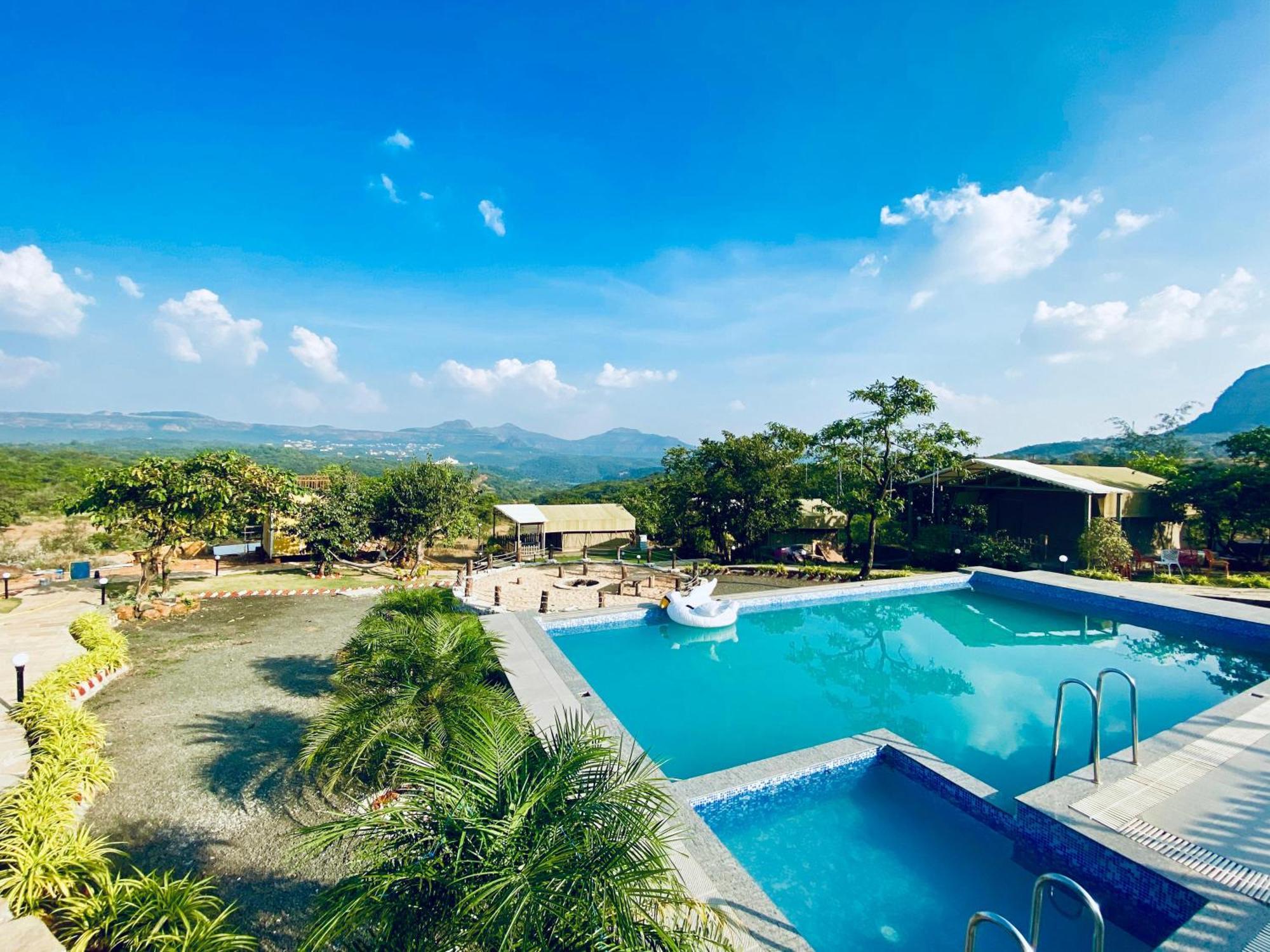 The Canvas Resort In Lonavla 外观 照片